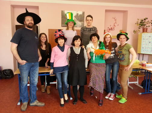 SPŠ, OA a Jazyková škola s právem SJZ - Jazyková škola - Frýdek-Místek - ilustrační foto SPŠ, OA a Jazyková škola s právem SJZ - Jazyková škola - Frýdek-Místek - ilustrační foto